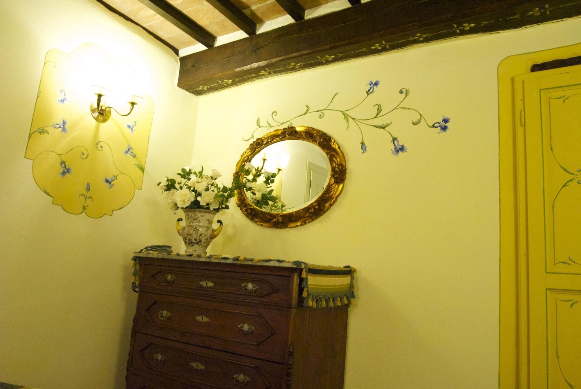 Torre Sangiovanni Albergo E Ristorante Da Rosary Todi Exterior foto