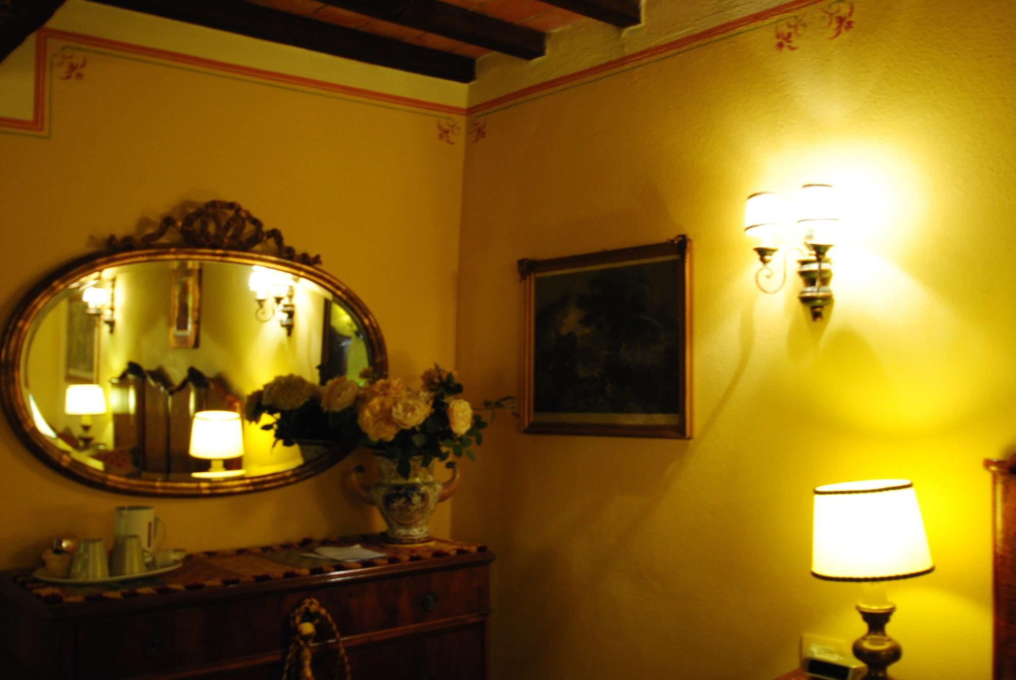 Torre Sangiovanni Albergo E Ristorante Da Rosary Todi Exterior foto