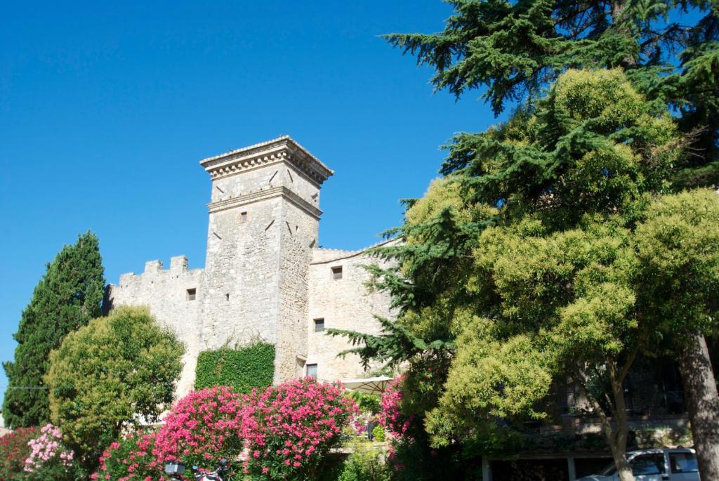Torre Sangiovanni Albergo E Ristorante Da Rosary Todi Exterior foto