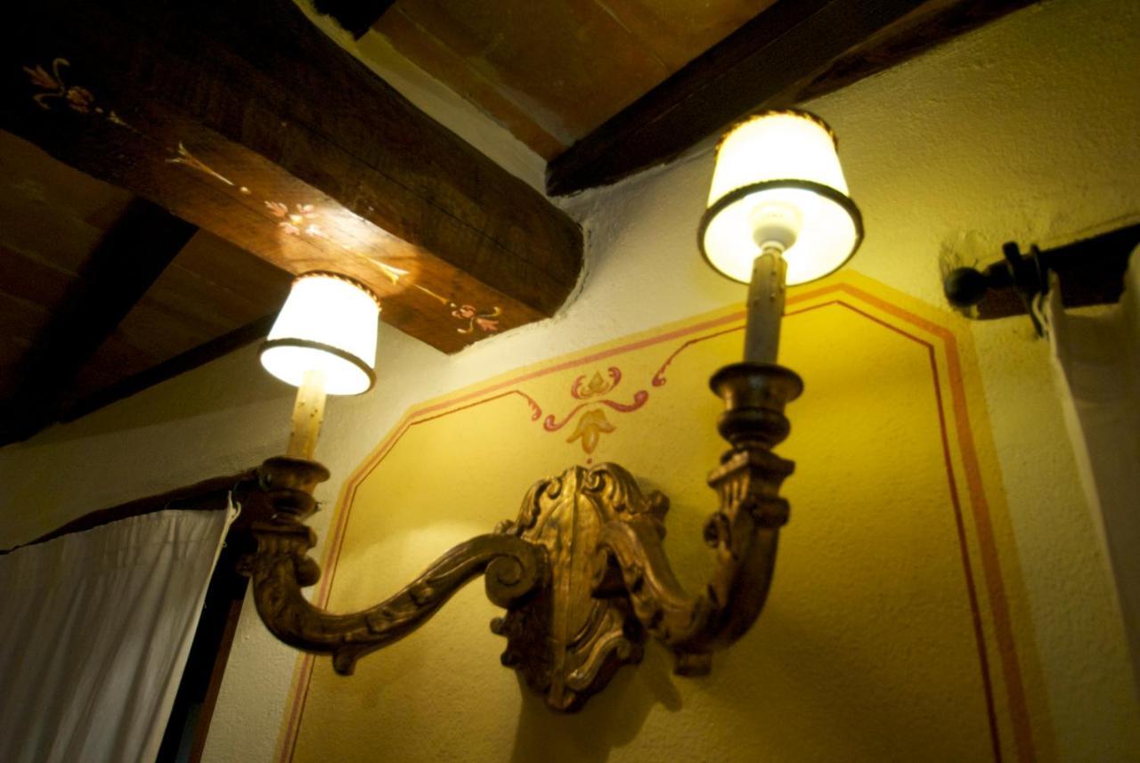 Torre Sangiovanni Albergo E Ristorante Da Rosary Todi Exterior foto